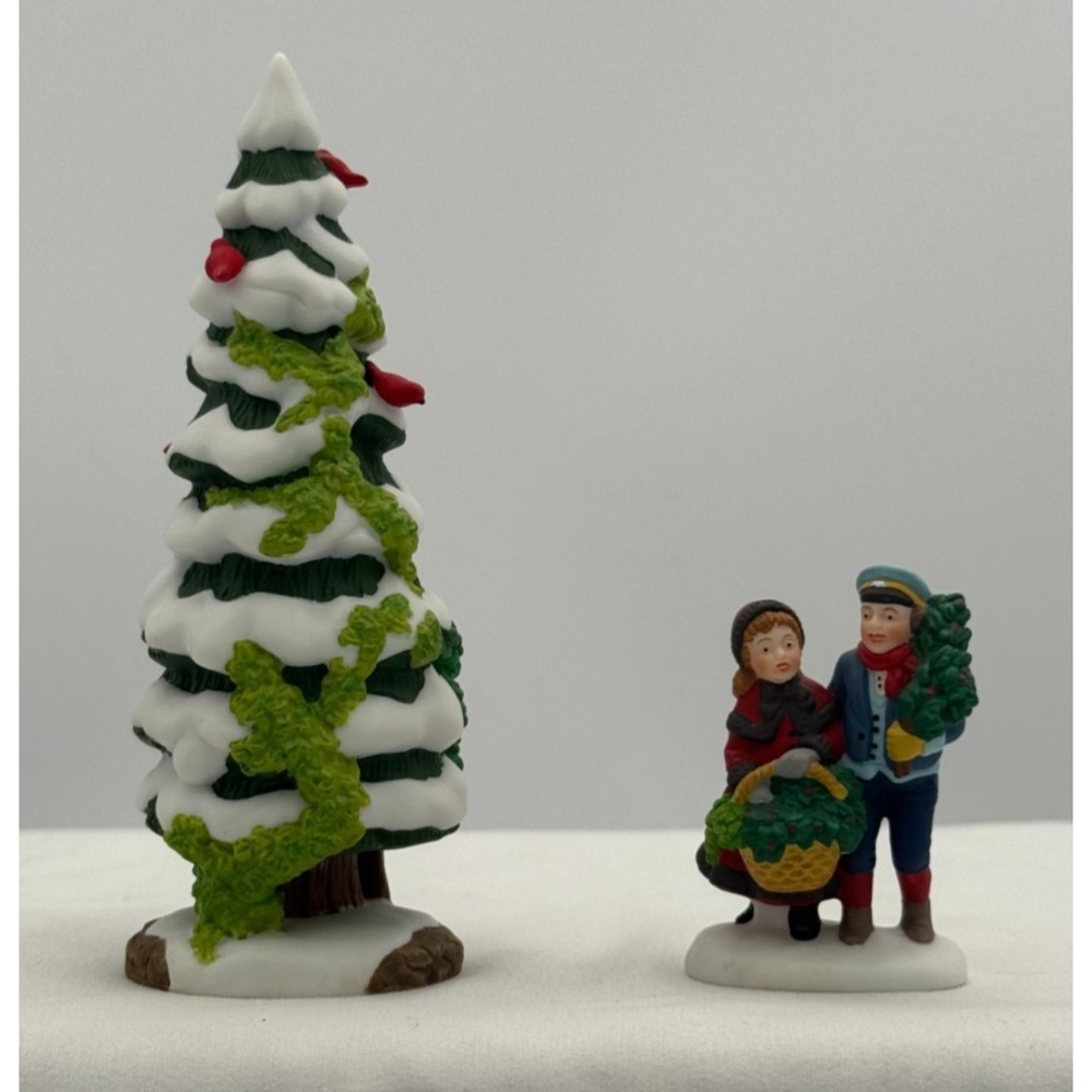 Dept 56 The Holly And The Ivy 1997 Event Piece Set of 2 Hand Painted Porcelain
